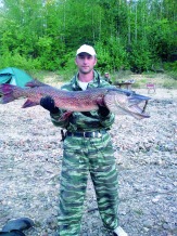 Рыбалка на реках Сосьва и Лозьва.